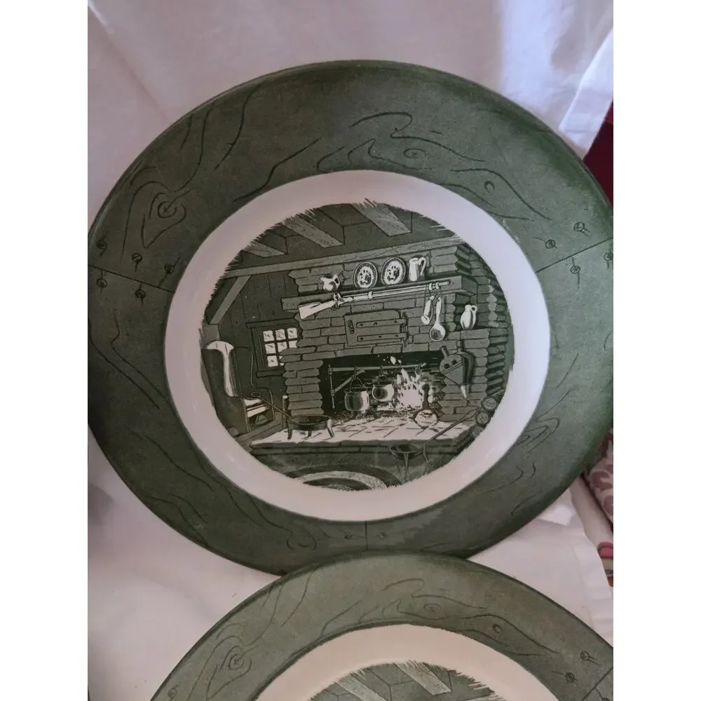 4 Colonial Homestead Royal Green Home Scene Dinner Plates Set Vintage 9 7/8